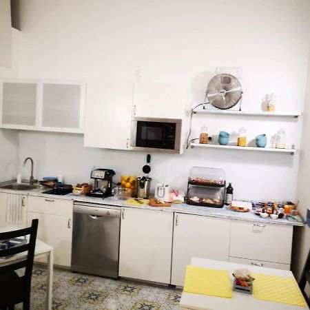 L'Infinito Bed & Breakfast ซาแลร์โน ภายนอก รูปภาพ