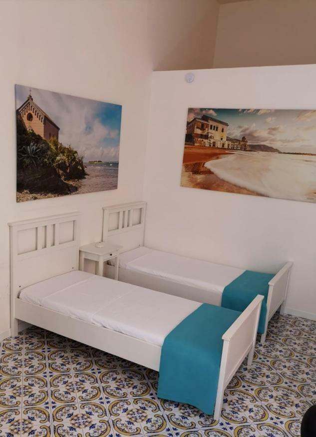 L'Infinito Bed & Breakfast ซาแลร์โน ภายนอก รูปภาพ